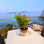 Hotel Marzi Boutique Nerantza