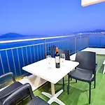 Marzi Boutique Hotel Nerantza