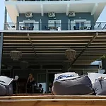Marzi Boutique Hotel Nerantza