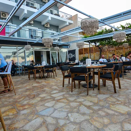 Marzi Boutique Szálloda 2*