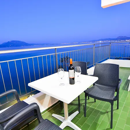 Marzi Boutique Otel Nerántza