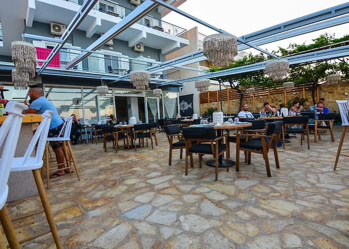 Marzi Boutique Hotel 2*