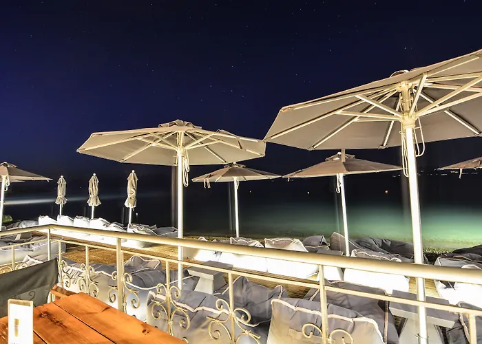 Marzi Boutique Νεράντζα