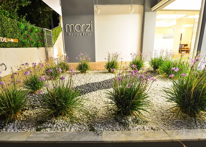 Marzi Boutique Hotel 2*