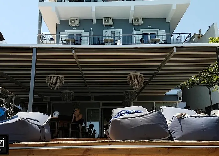 Marzi Boutique Ξενοδοχείο Νεράντζα